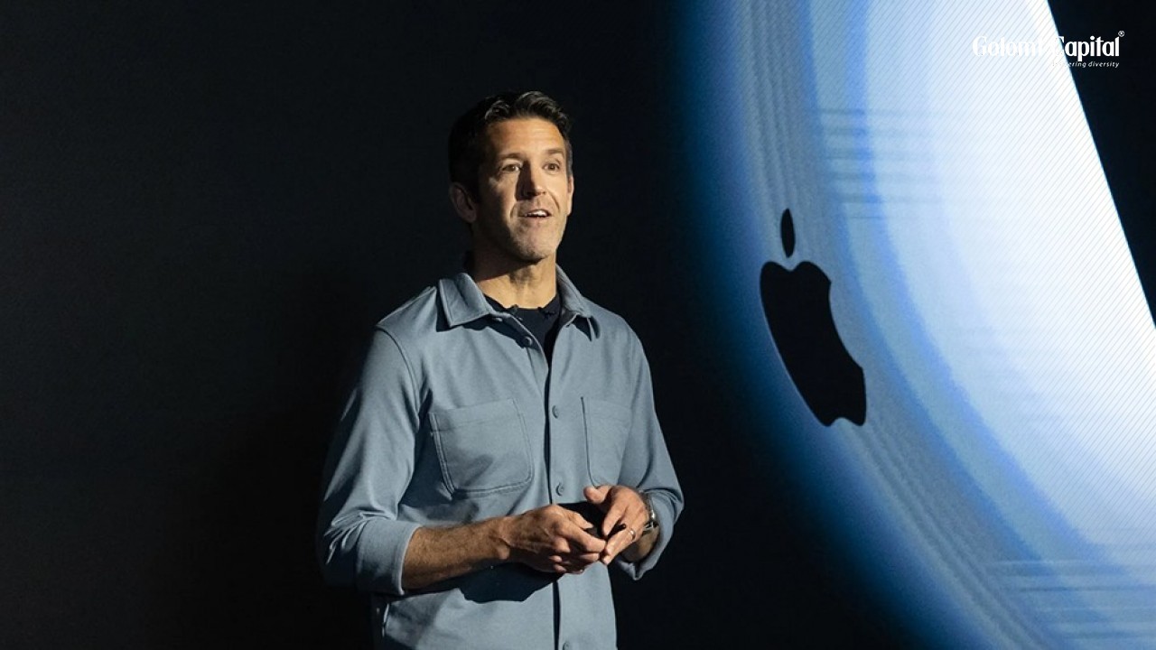 Apple шинэ гүйцэтгэх захирлаа томиллоо