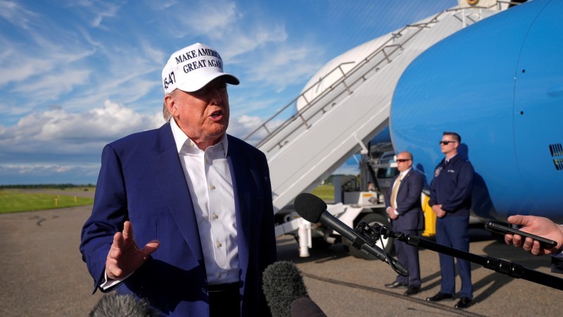 ТРАМП ЕХ-НД НОГДУУЛАХ 50%-ИЙН ТАРИФЫГ 7 САР ХҮРТЭЛ ХОЙШЛУУЛАВ