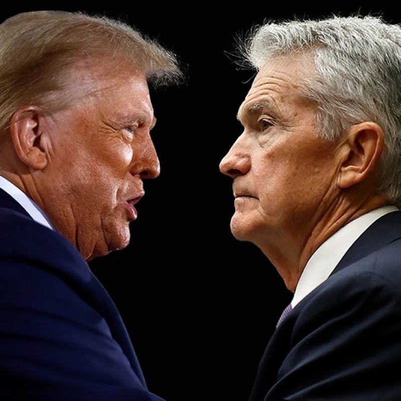 Trump ХНС-ийн даргыг огцруулаад зогсохгүй гишүүн байх эрхийг нь ч хасна.